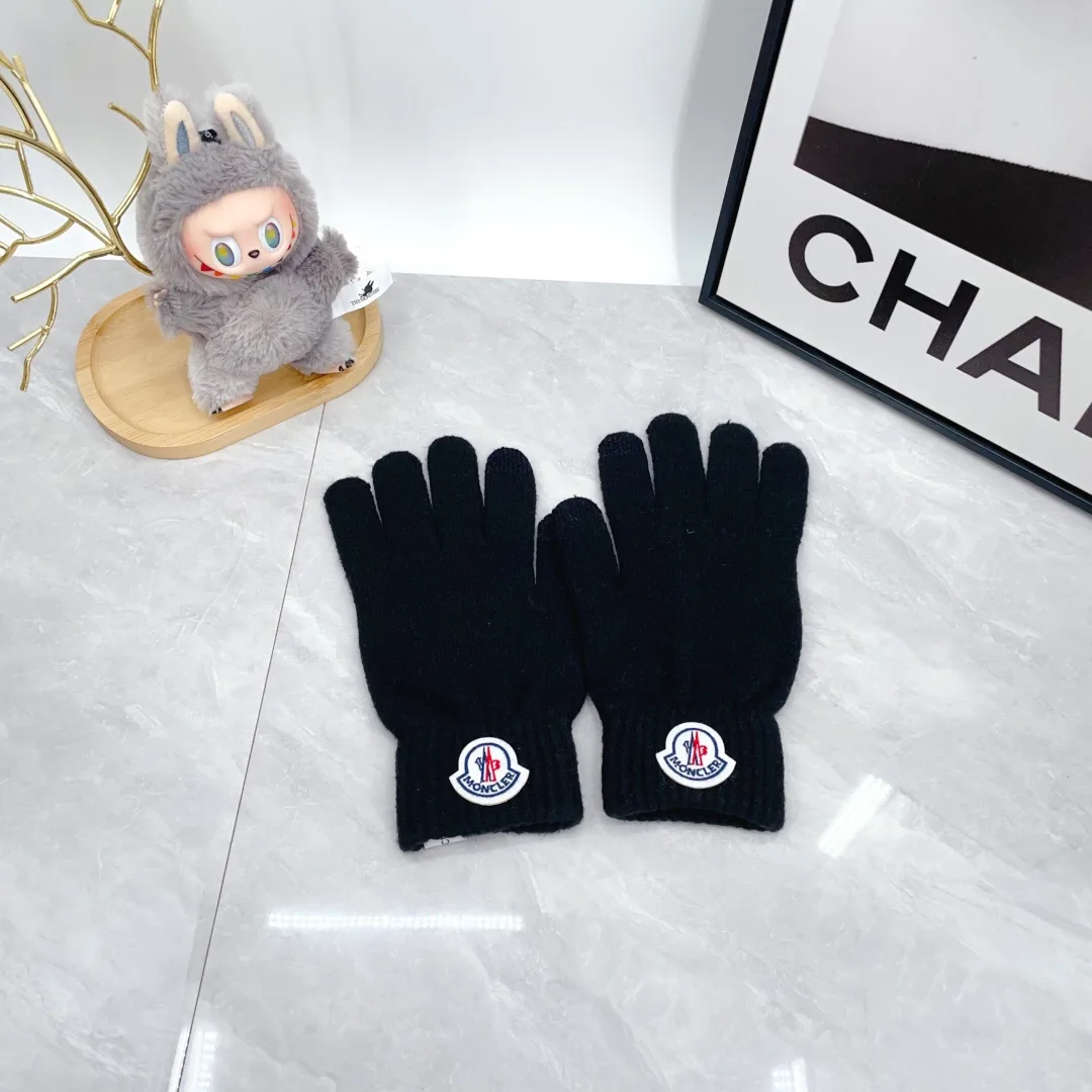 Moncler Wool Hat Scarf and Gloves Set in Blue · view 4