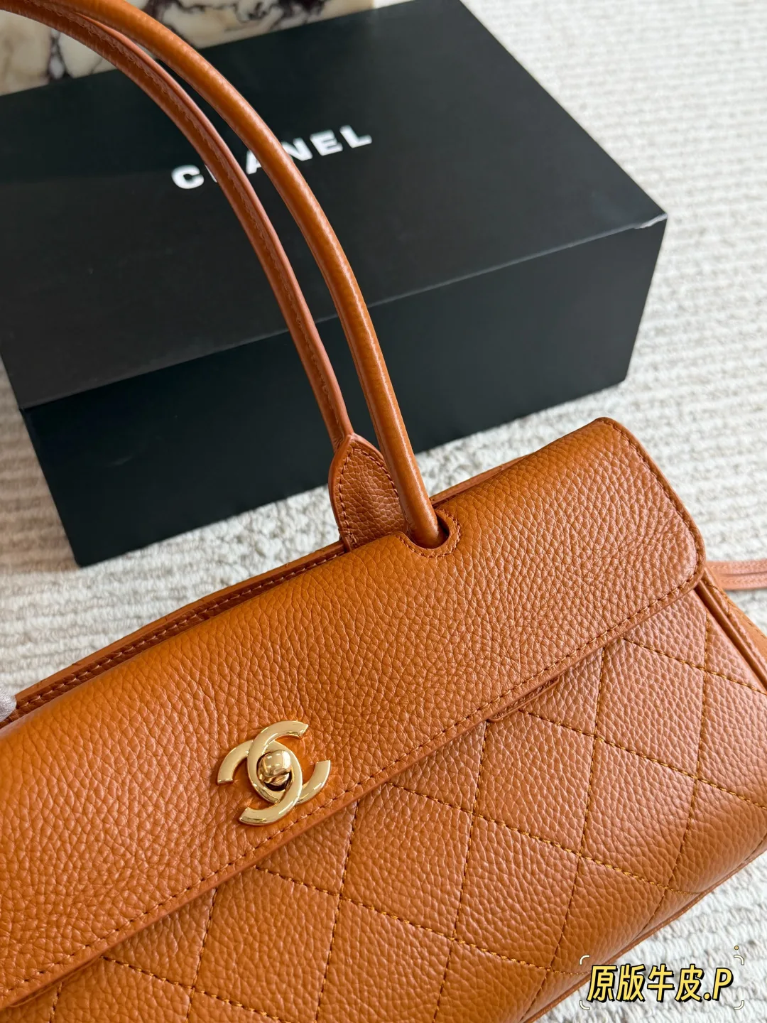 Chanel 26S Quilted Cowhide Baguette Bag in Tan · view 4