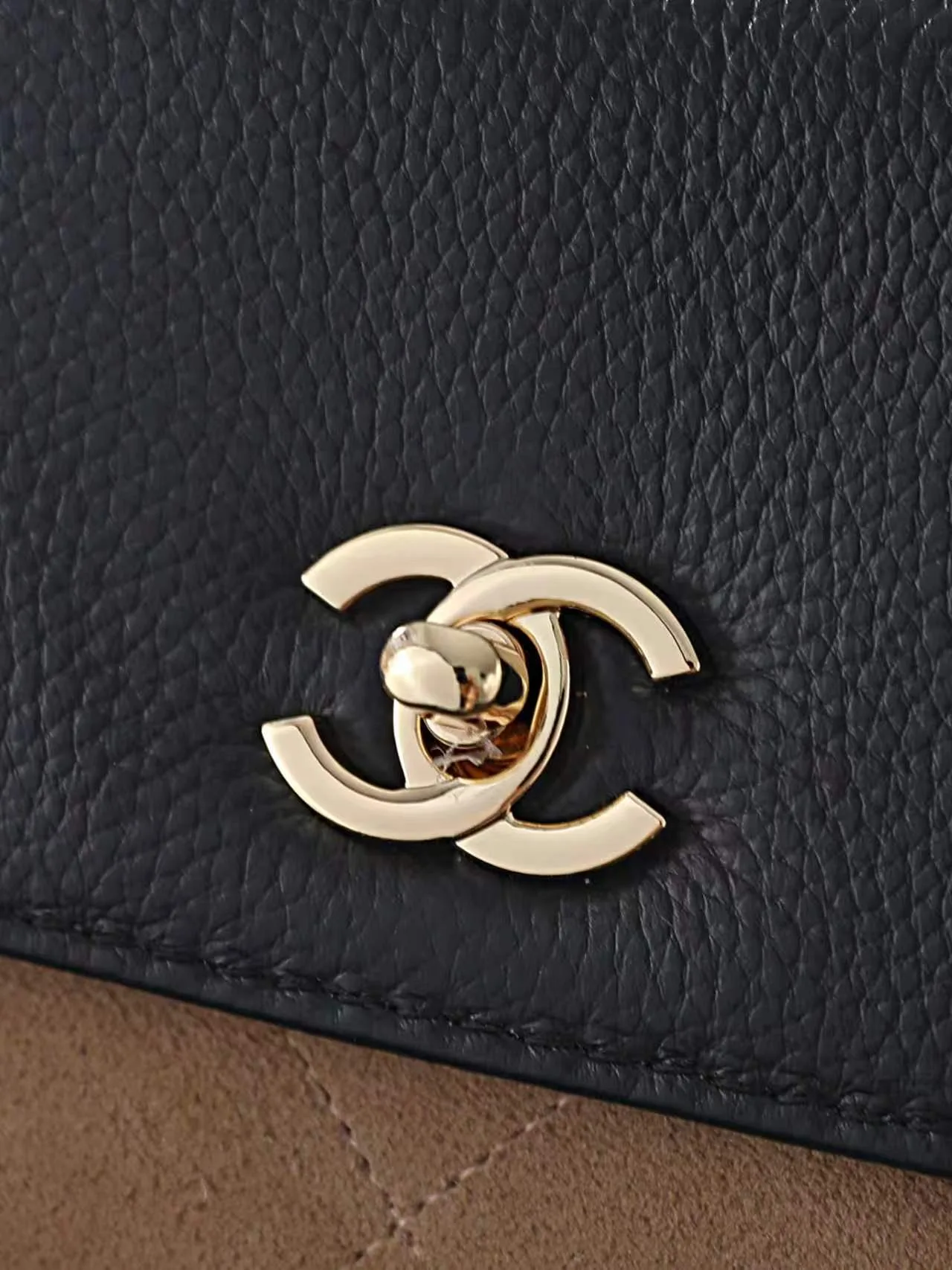Chanel Quilted Flap Chain Bag in Beige · view 5