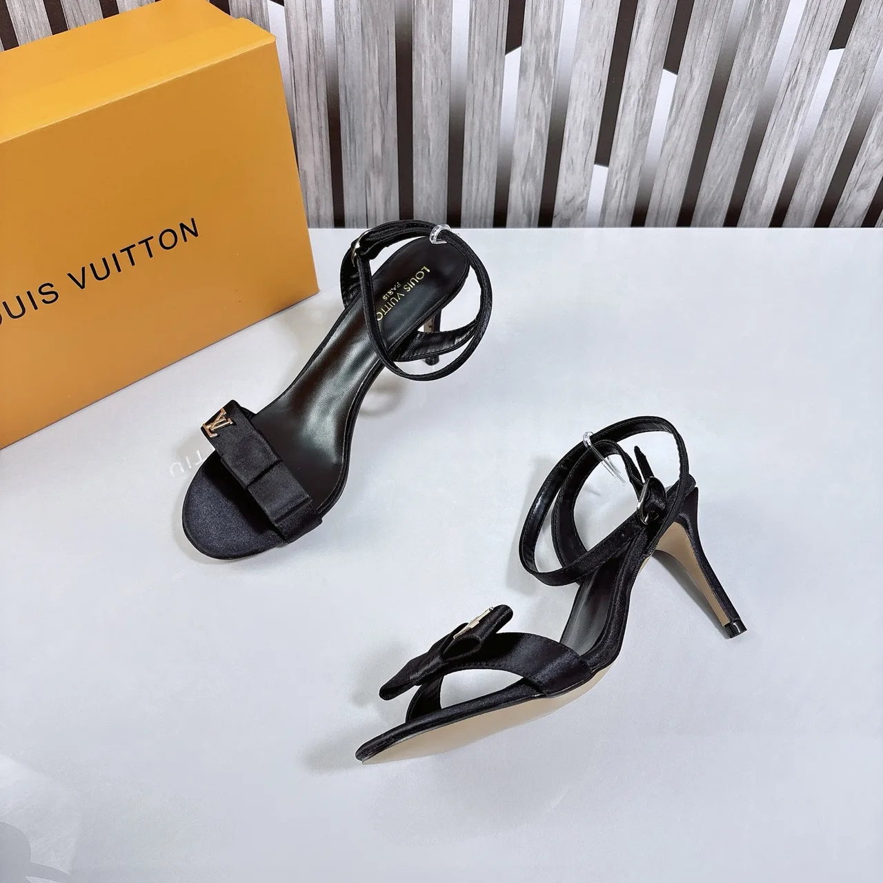 Louis Vuitton Bow Ankle-Strap Sandals in Black · view 4