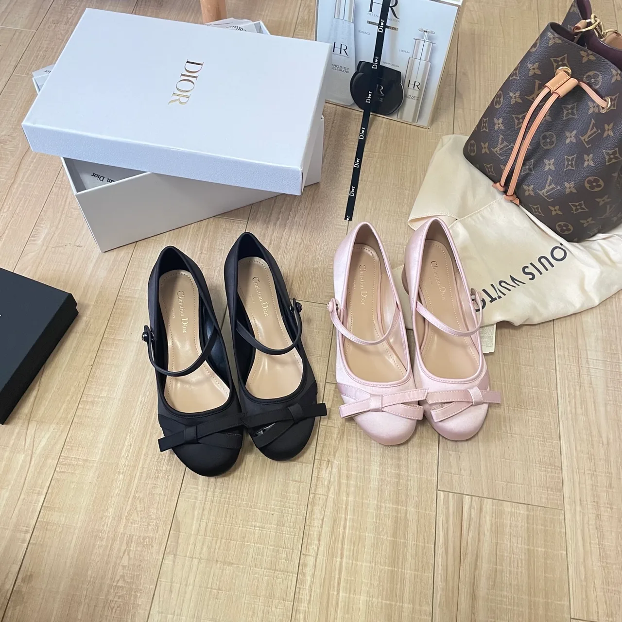 Dior Bow Mary Jane Pumps in Black / Pink · view 2