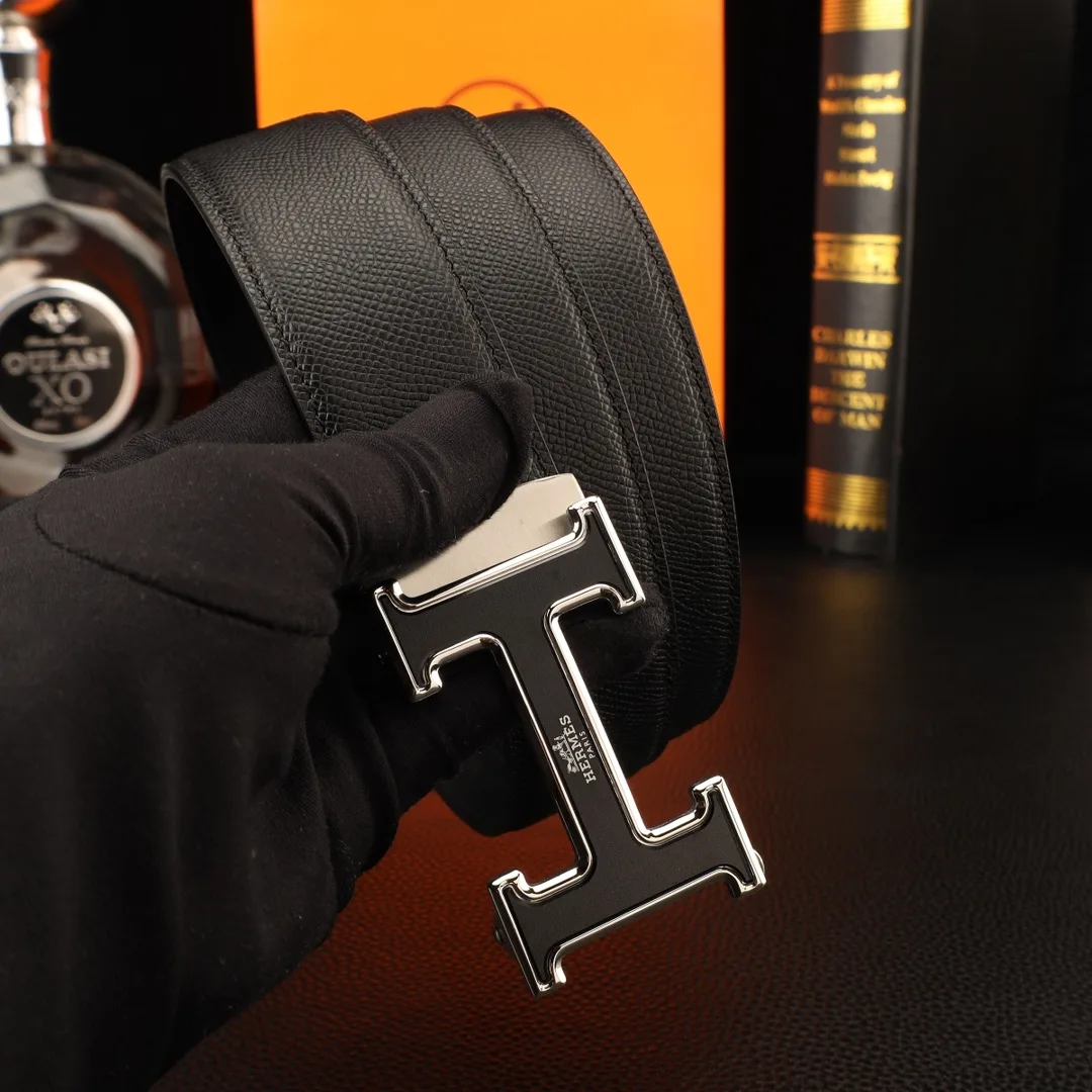 Hermes H Automatic Belt in Black · view 5
