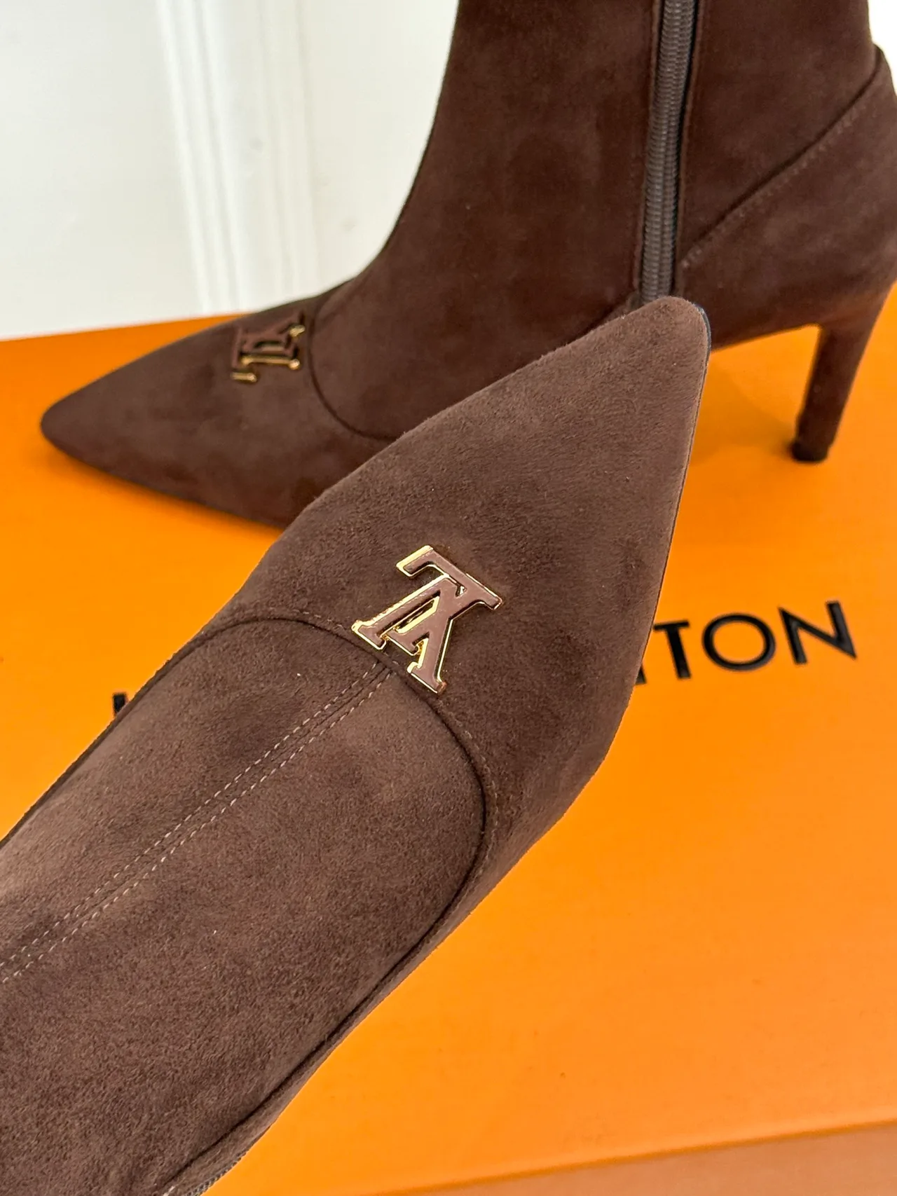 Louis Vuitton Denim Suede-Look Pointed-Toe Pumps in Brown · view 8