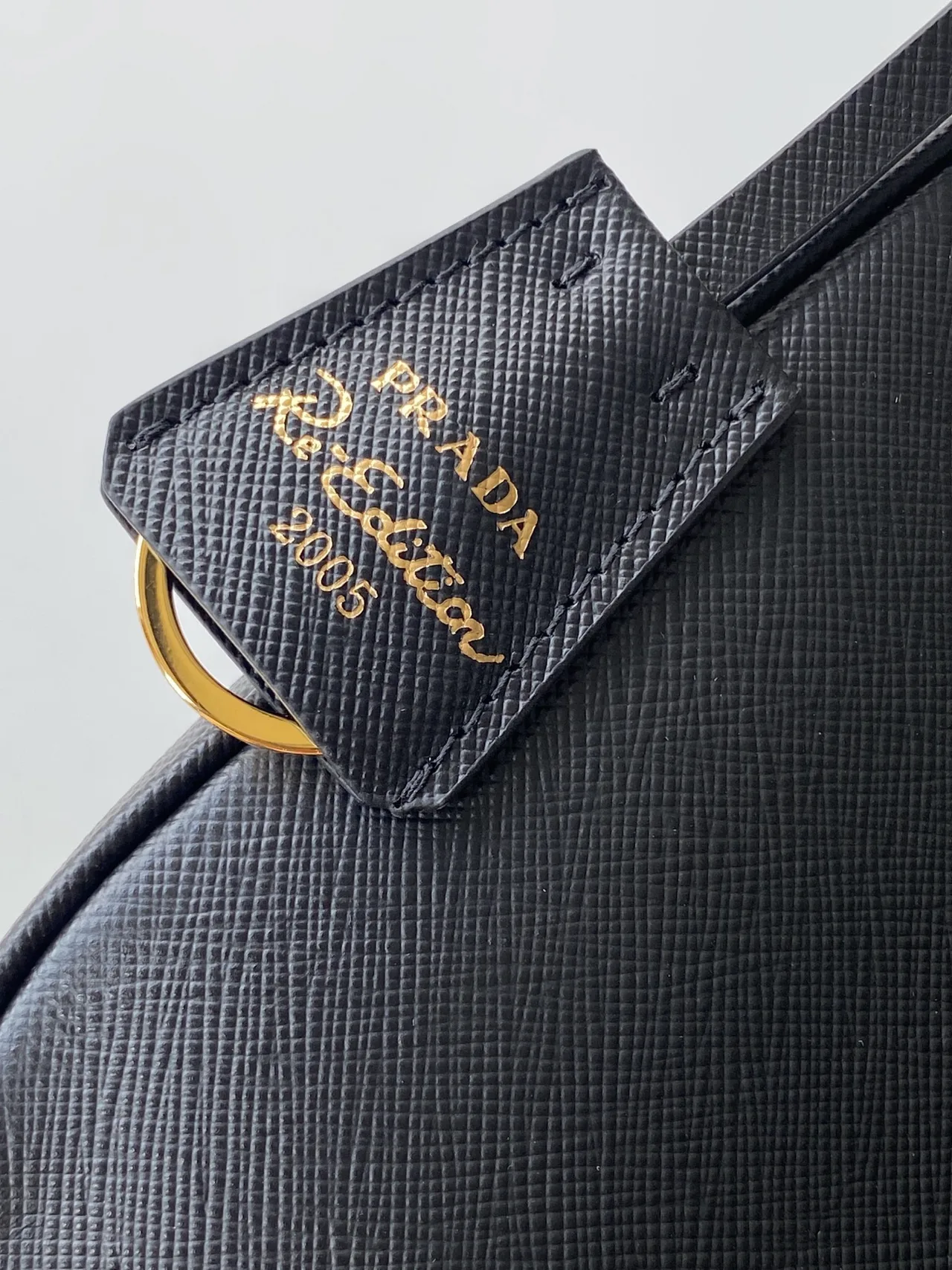 Prada Re-Edition 2005 Saffiano Leather Shoulder Bag in Black · view 6