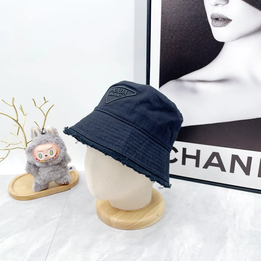 Prada Bucket Hat in Black / Orange / Beige / White · view 4