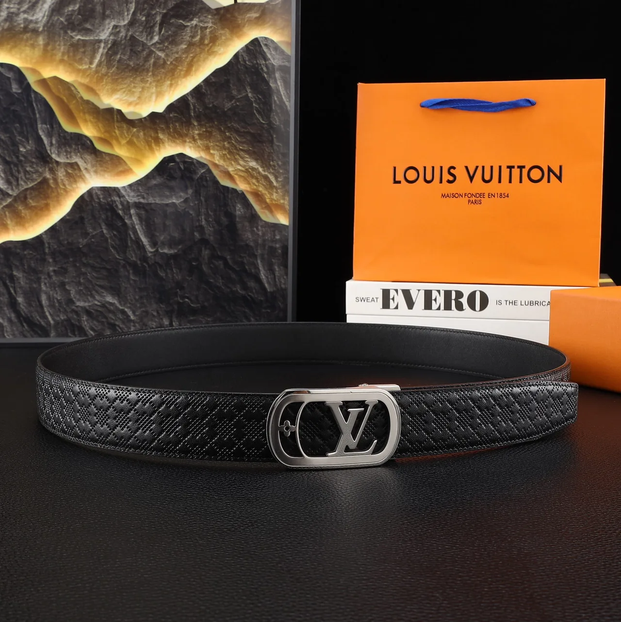 Louis Vuitton Belt in Black · view 2