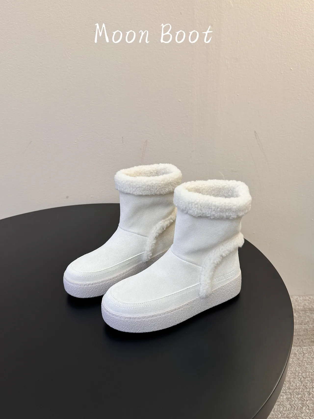 Moon Boot Cowhide Smooth Round-Toe Ankle Boots in White · view 5