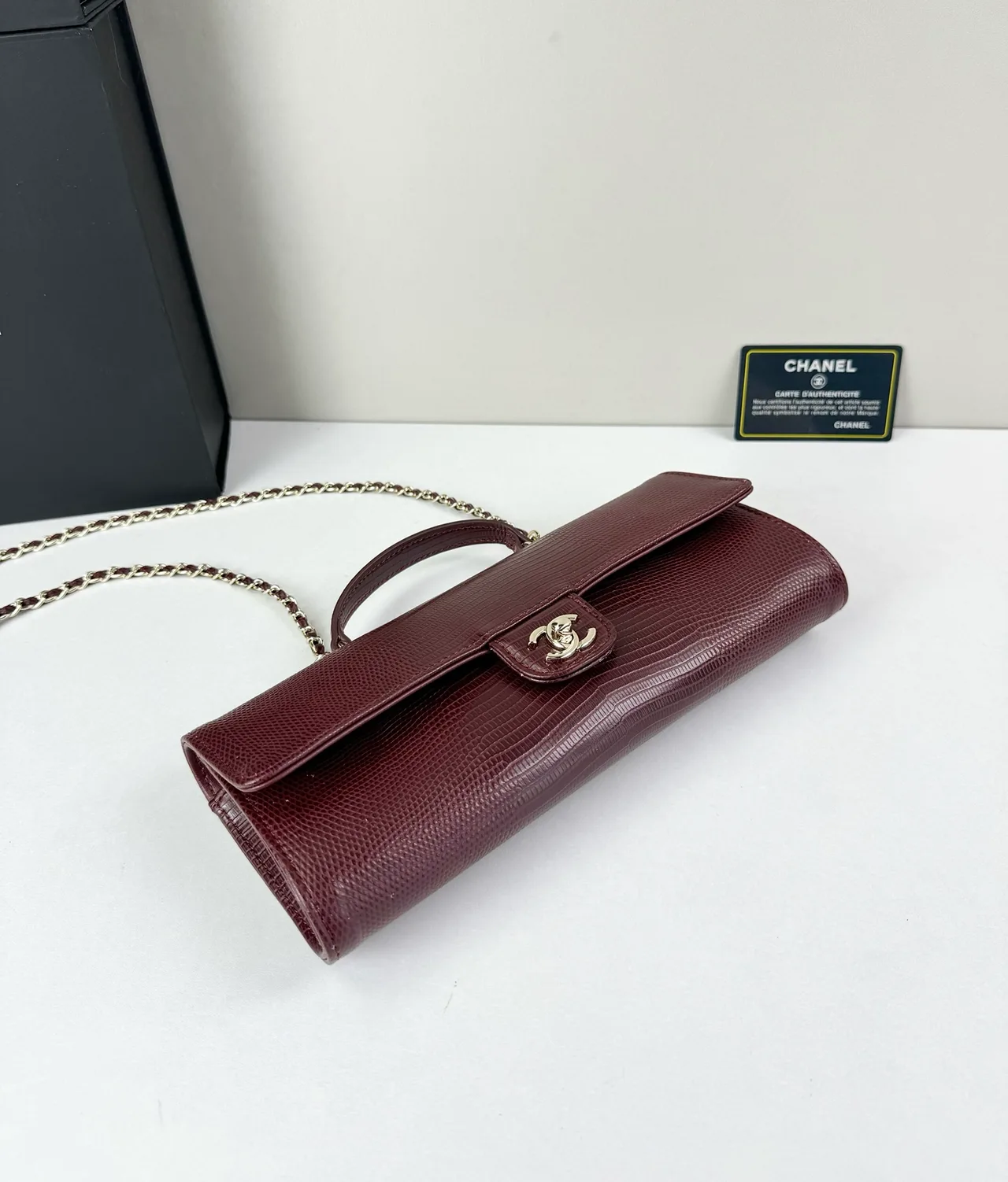 Chanel Baguette Clutch in Burgundy · view 4