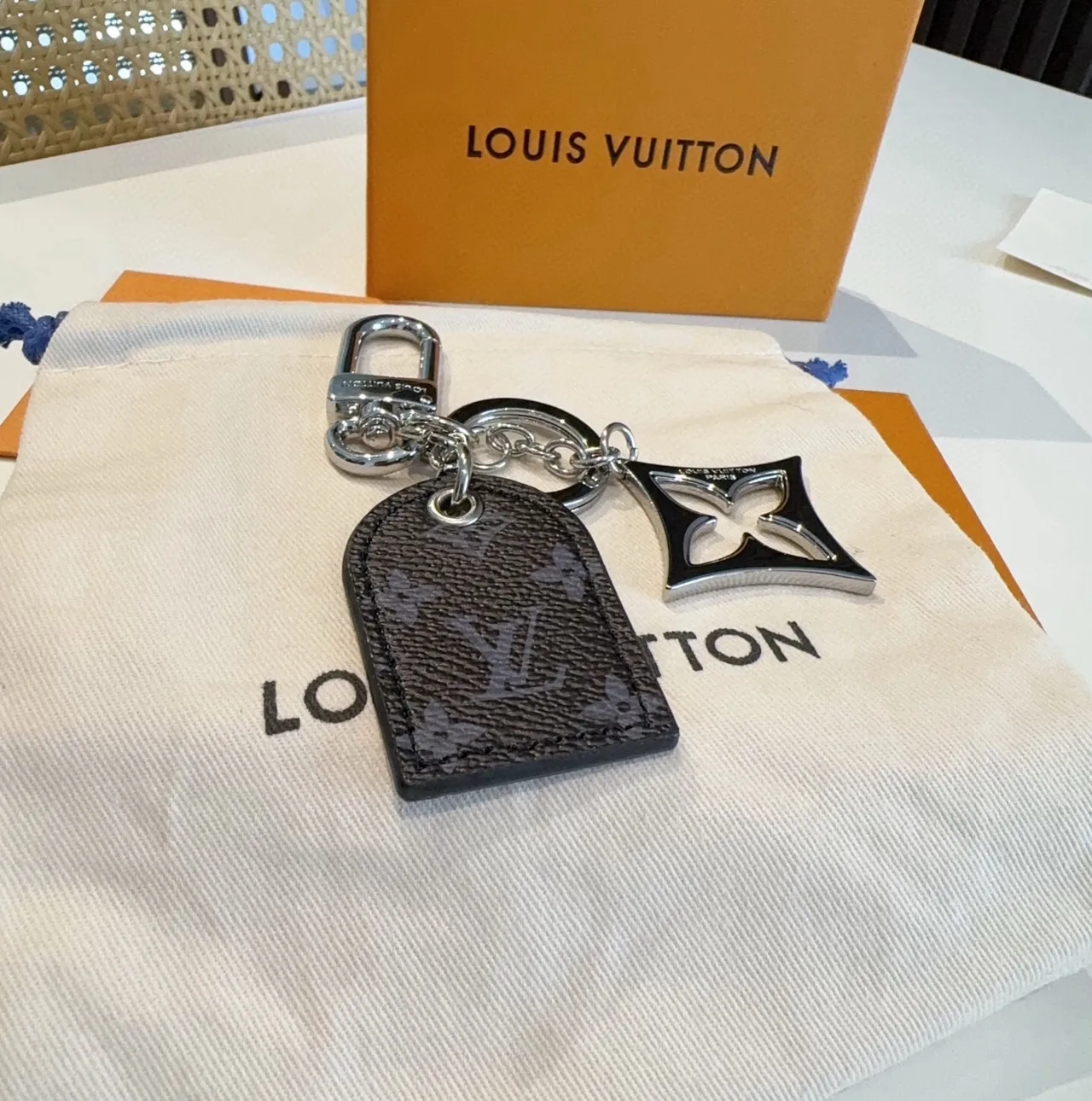 Louis Vuitton Tag and Flower Key Charm in Grey & Brown · view 4