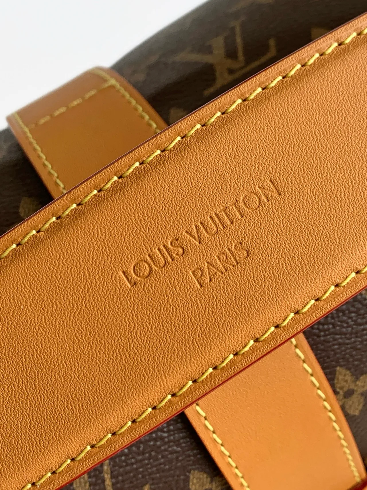 Louis Vuitton Monogram Glossy Crossbody Bag in Brown · view 7