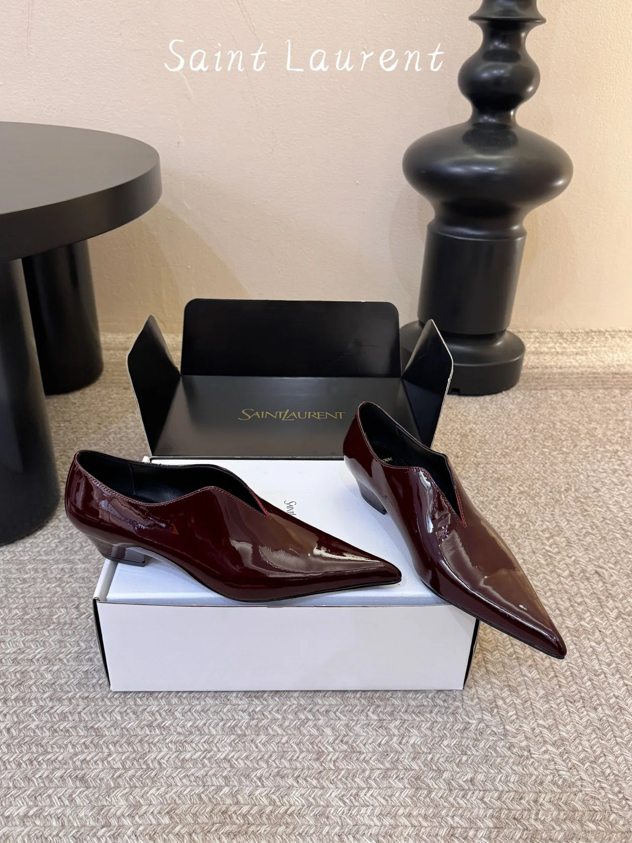 Saint Laurent Patent Leather Glossy Pointed-Toe Shoes in Burgundy · view 5