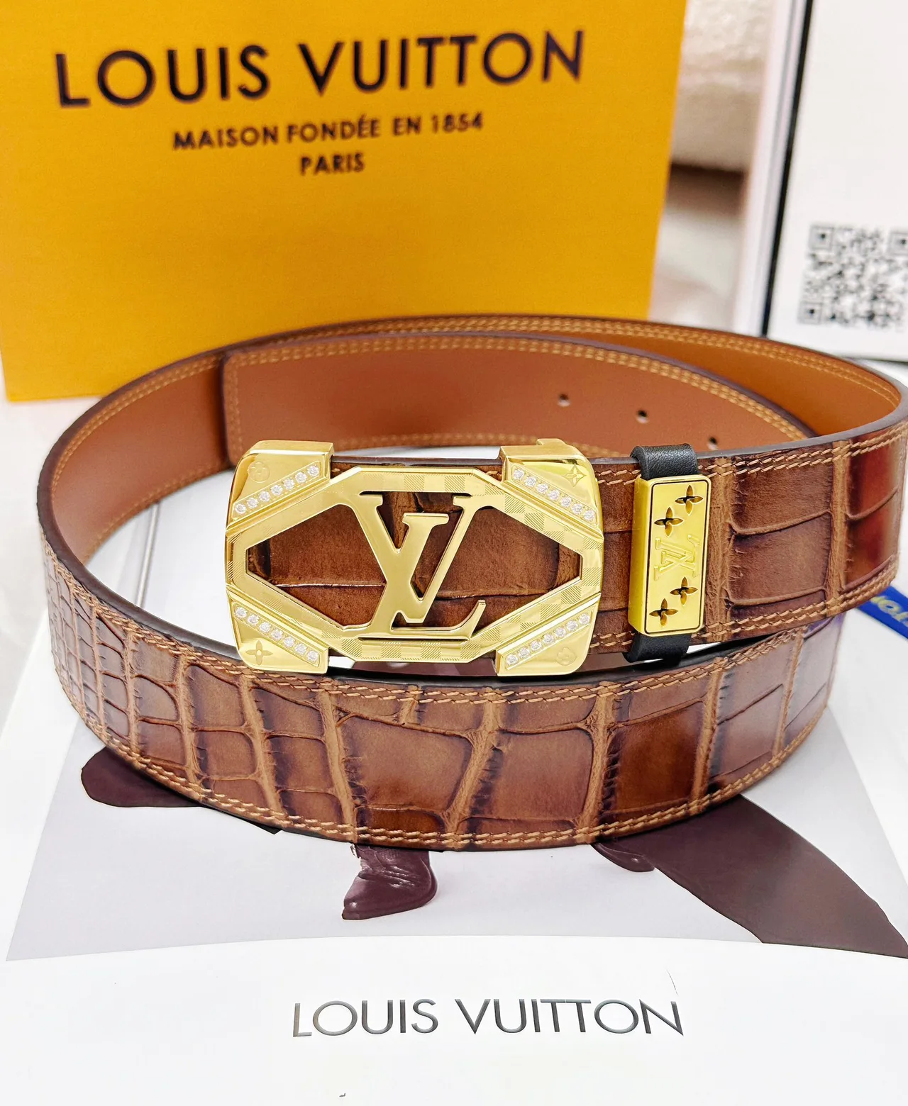 Louis Vuitton LV Buckle Belt in Black & Brown · view 4
