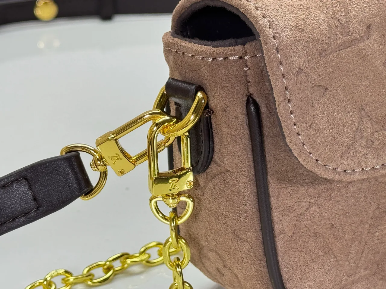 Louis Vuitton Leather Suede-Look Handbag in Brown · view 6