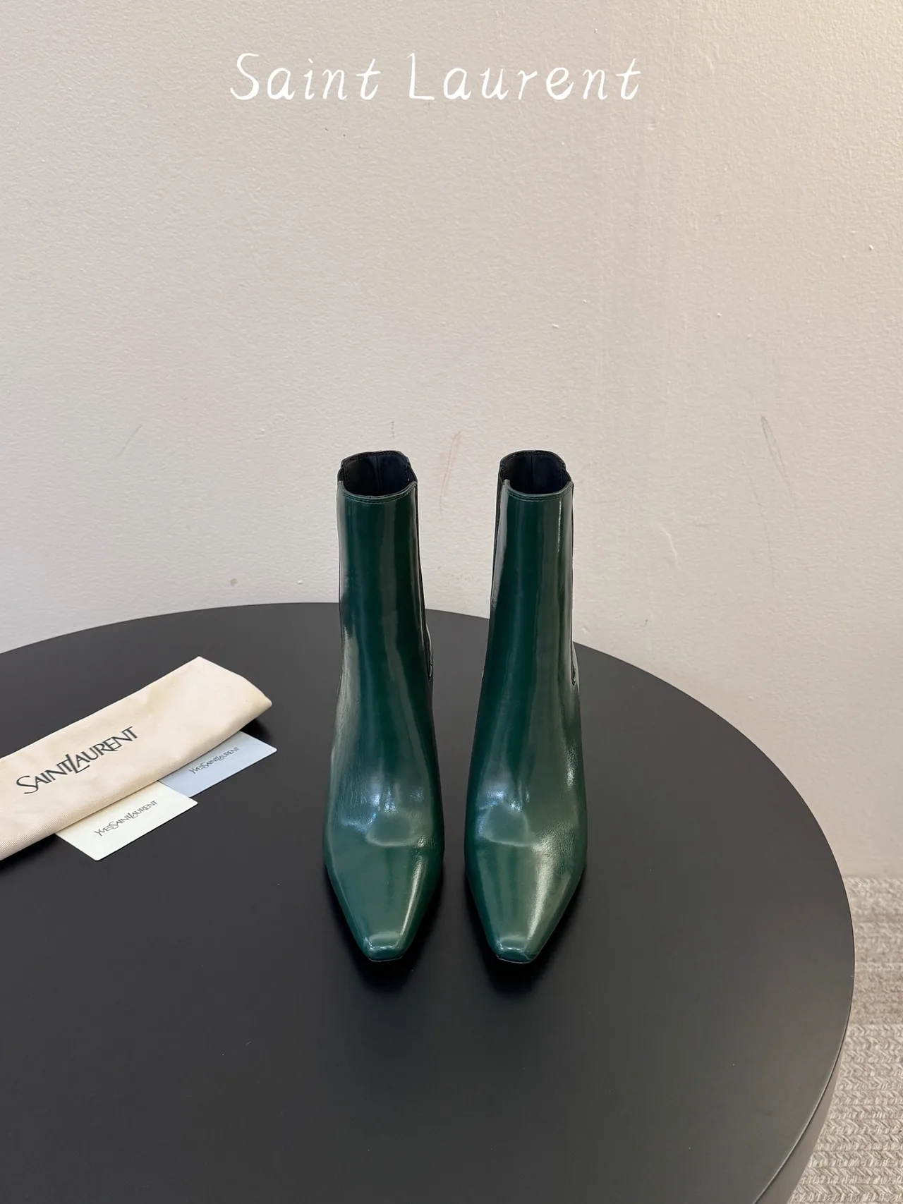 Saint Laurent Cowhide Sheepskin Glossy Pointed-Toe Pointed Ankle Boots in Green · view 1