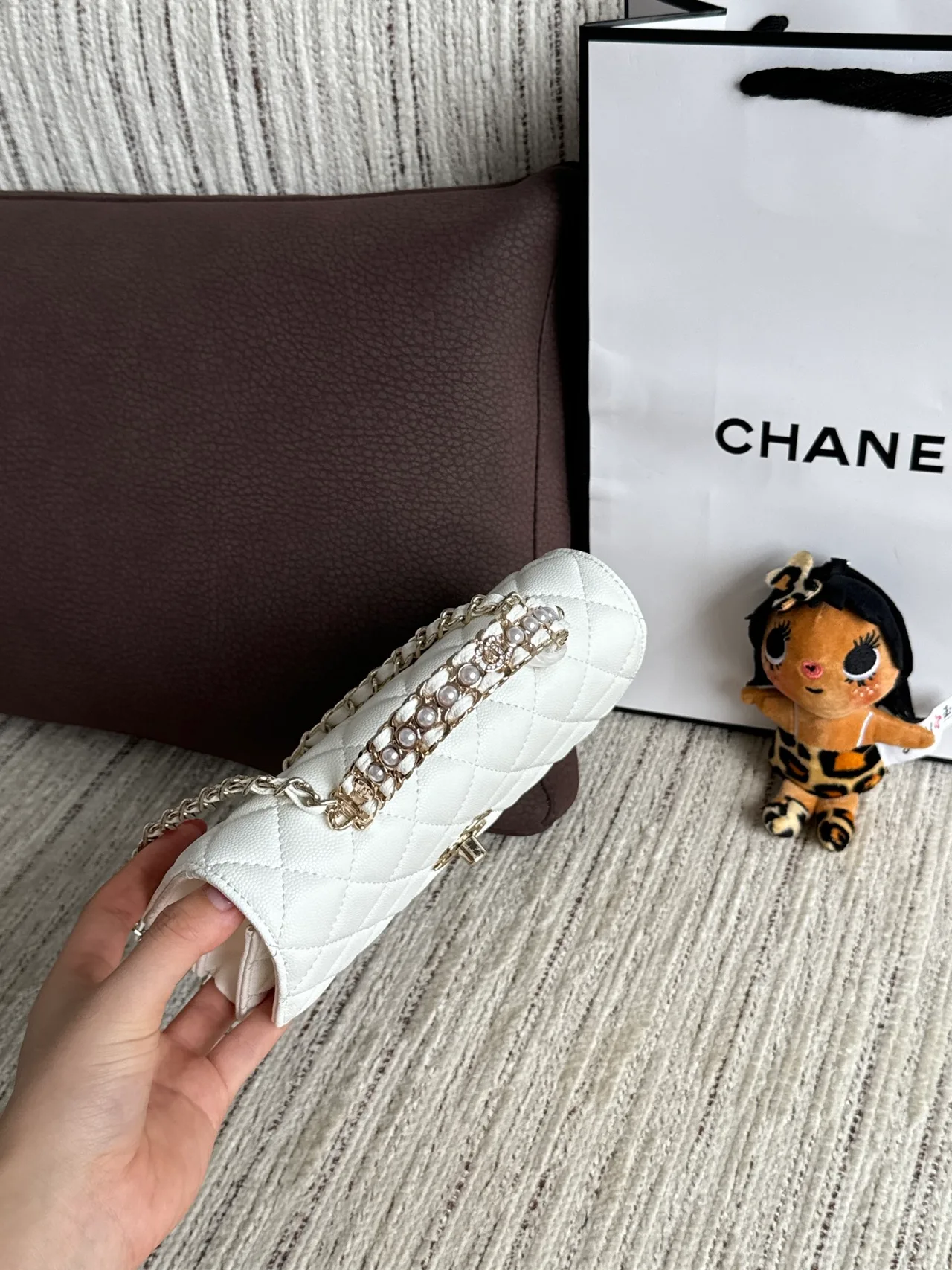 Chanel Clutch in White · view 4