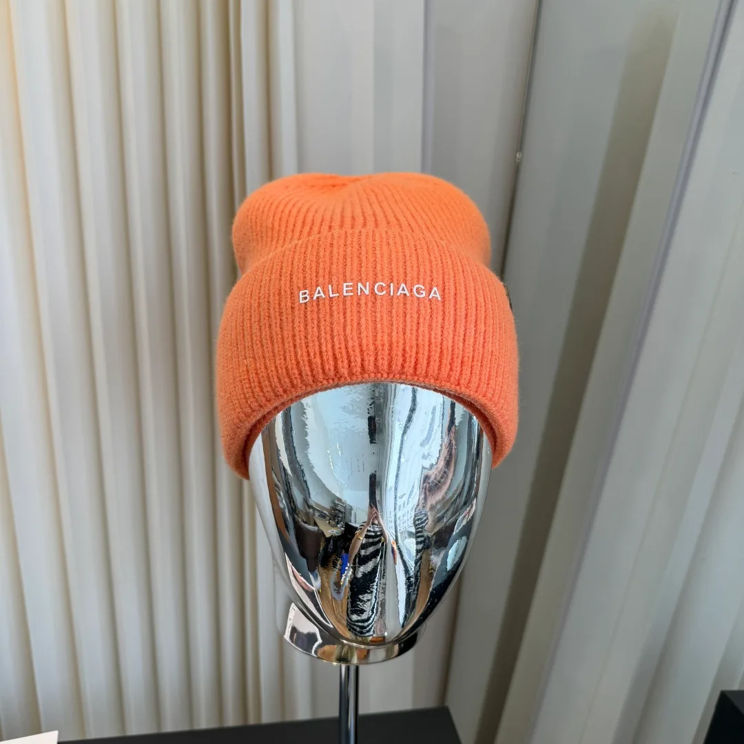 Balenciaga Beanie in Orange · view 3