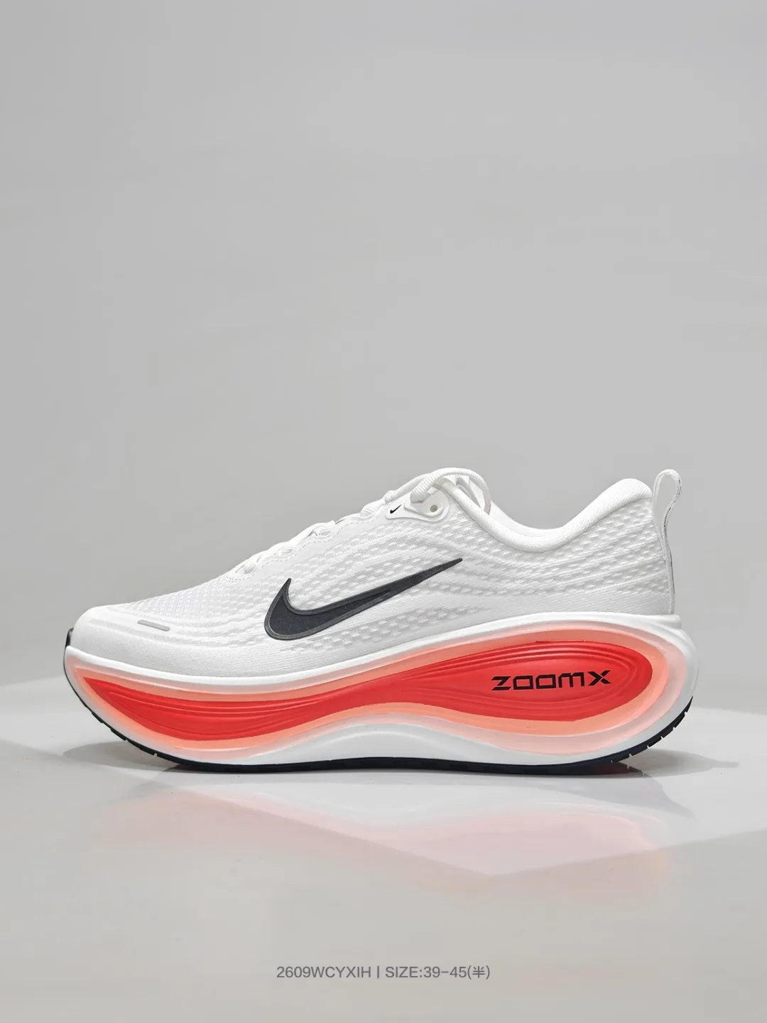 Nike ZoomX running sneakers in Black & White · view 5