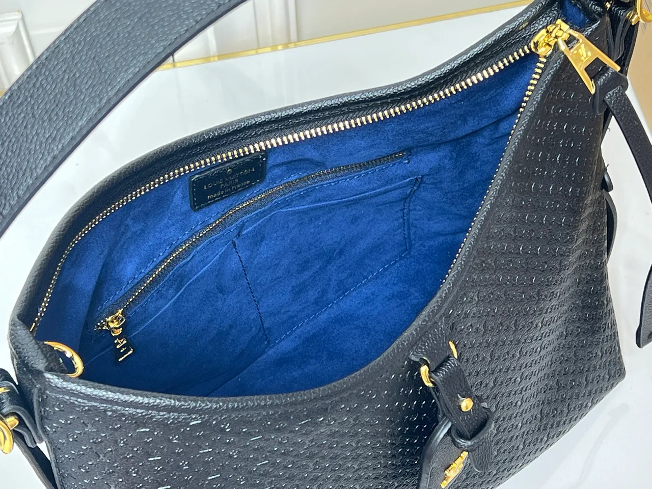 Louis Vuitton Leather Carryall with pictured zip pouch in Black · view 5