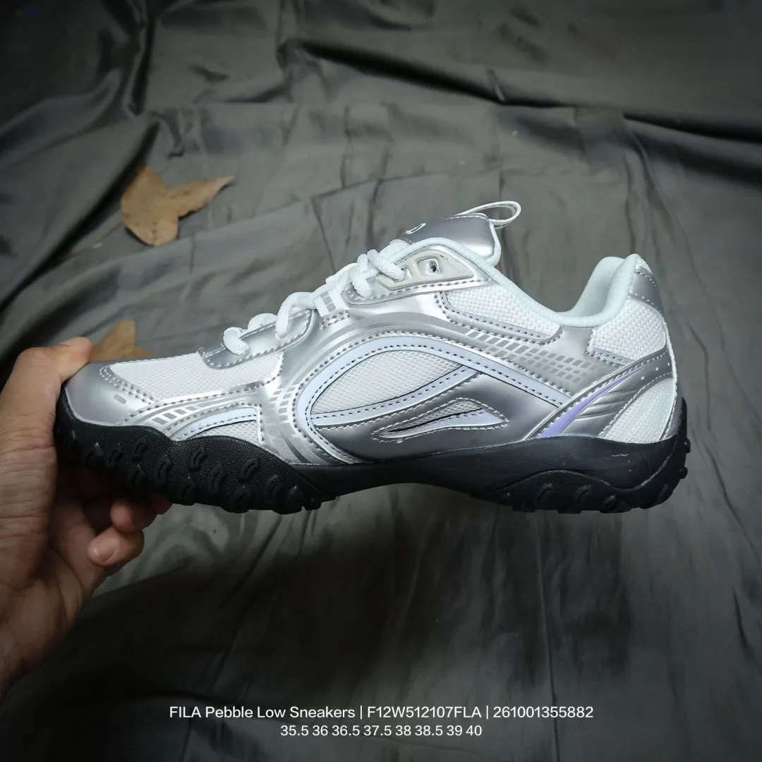 Fila Sneakers in Silver · view 4