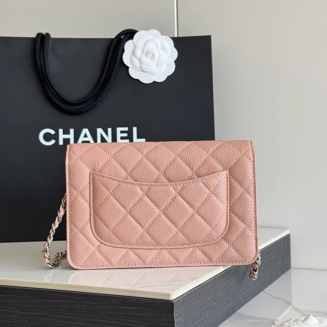 Chanel Calfskin Quilted Clutch in Pink · view 3