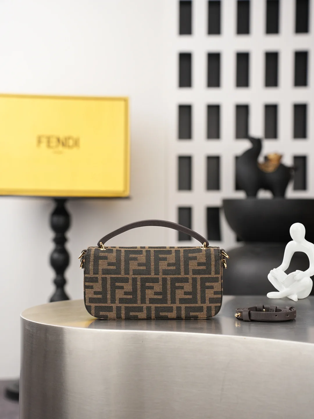 Fendi Baguette Crossbody Bag in Brown · view 3