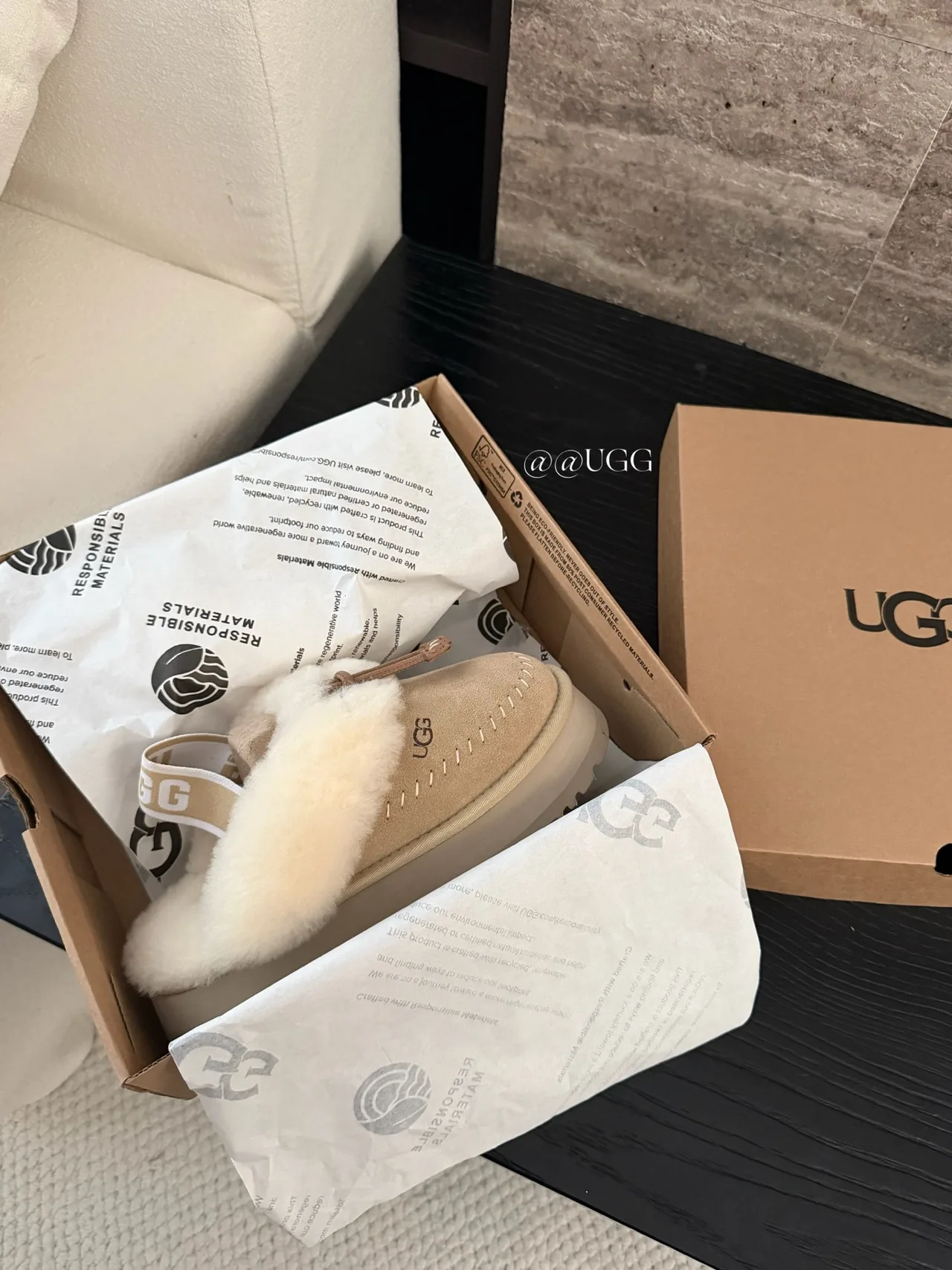 UGG Cowhide Wool Smooth Slippers in Beige · view 7