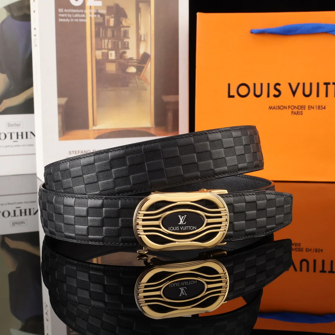 Louis Vuitton Damier Automatic Belt in Black · view 4