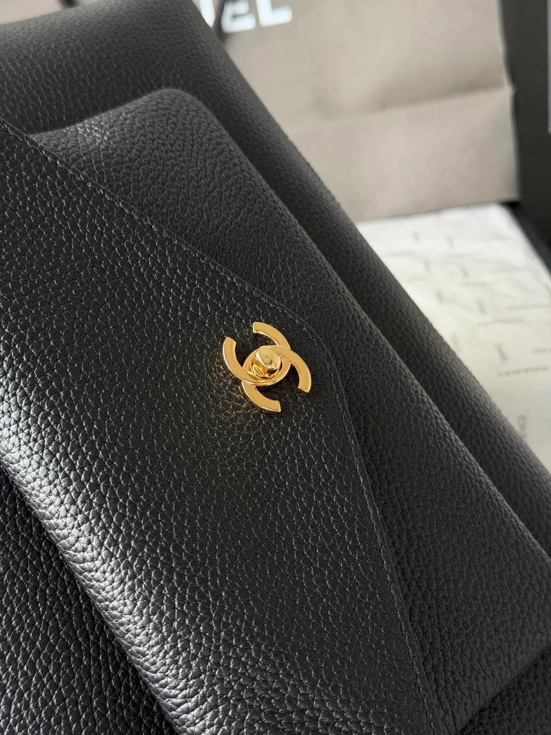 Chanel Leather Smooth Tote in Black · view 6