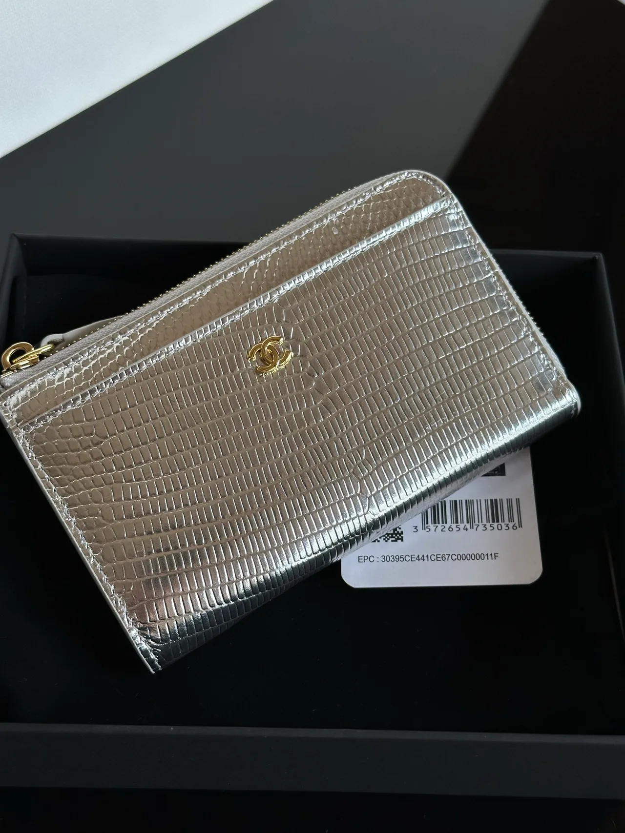 Chanel Smooth Wallet in Silver · view 1