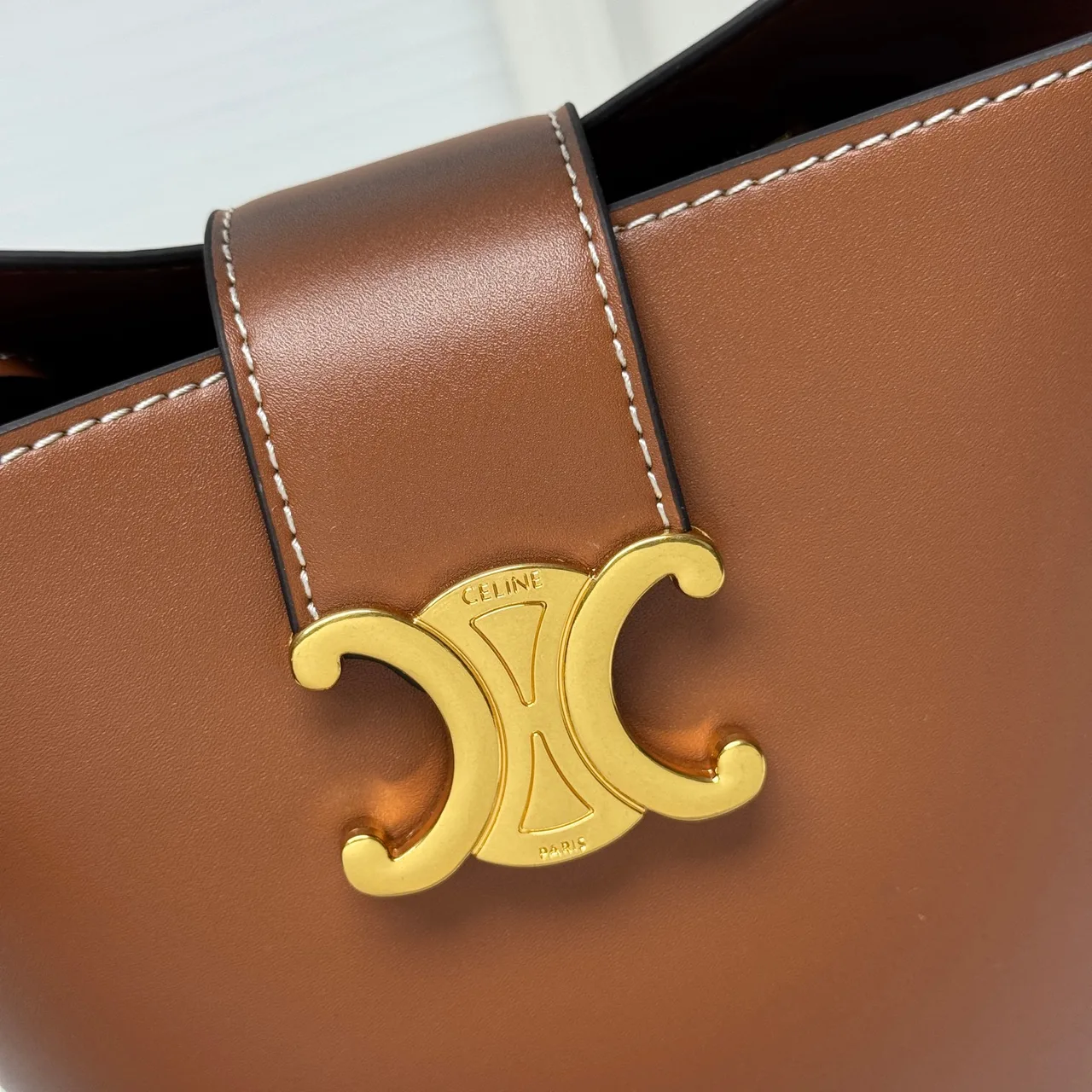 Celine Calfskin Smooth Bucket Bag in Brown · view 6