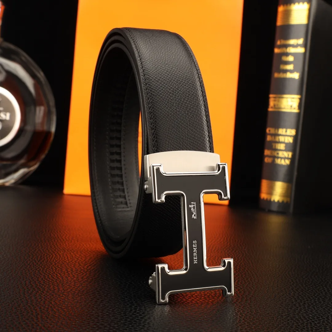 Hermes Automatic Belt in Black · view 3