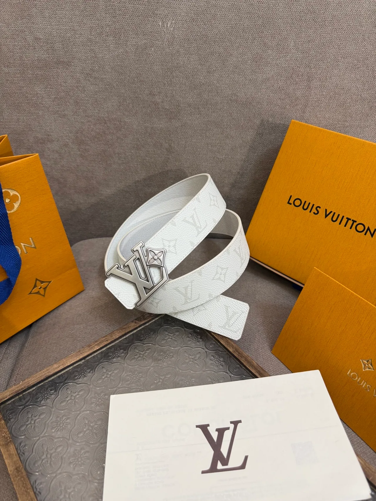 Louis Vuitton Leather Belt in White · view 1