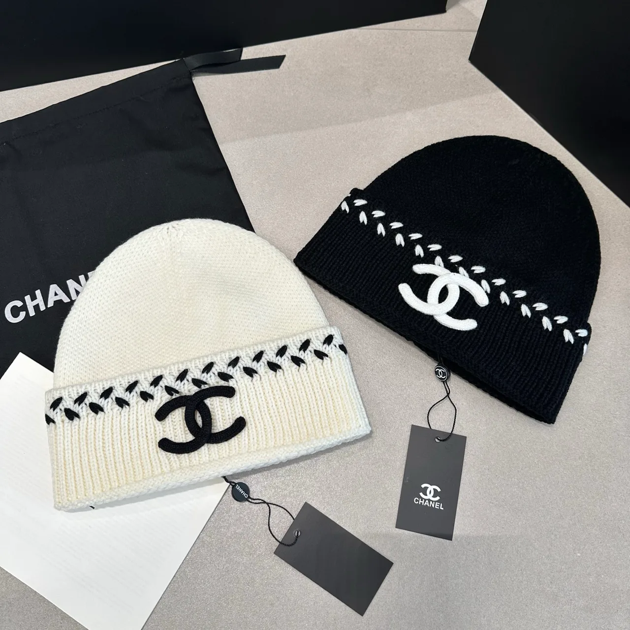 Chanel Beanie in White & Black & Red · view 7