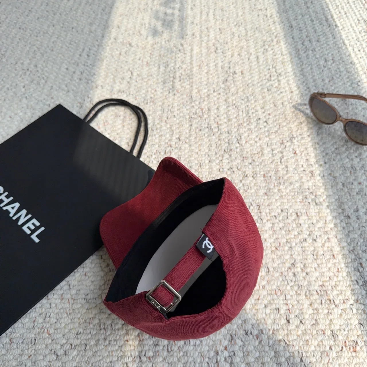 Chanel Baseball Cap in Burgundy · view 5