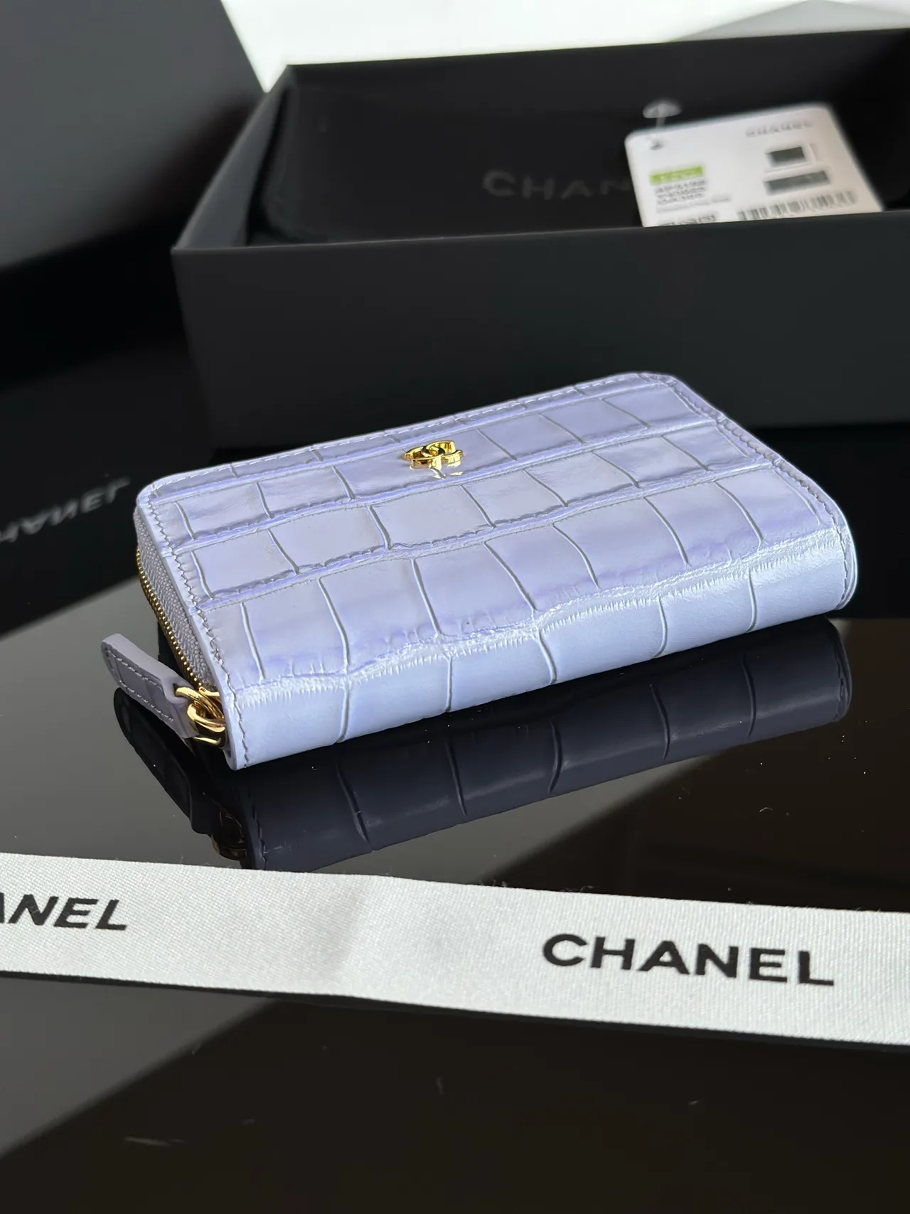 Chanel Wallet in Purple · view 1