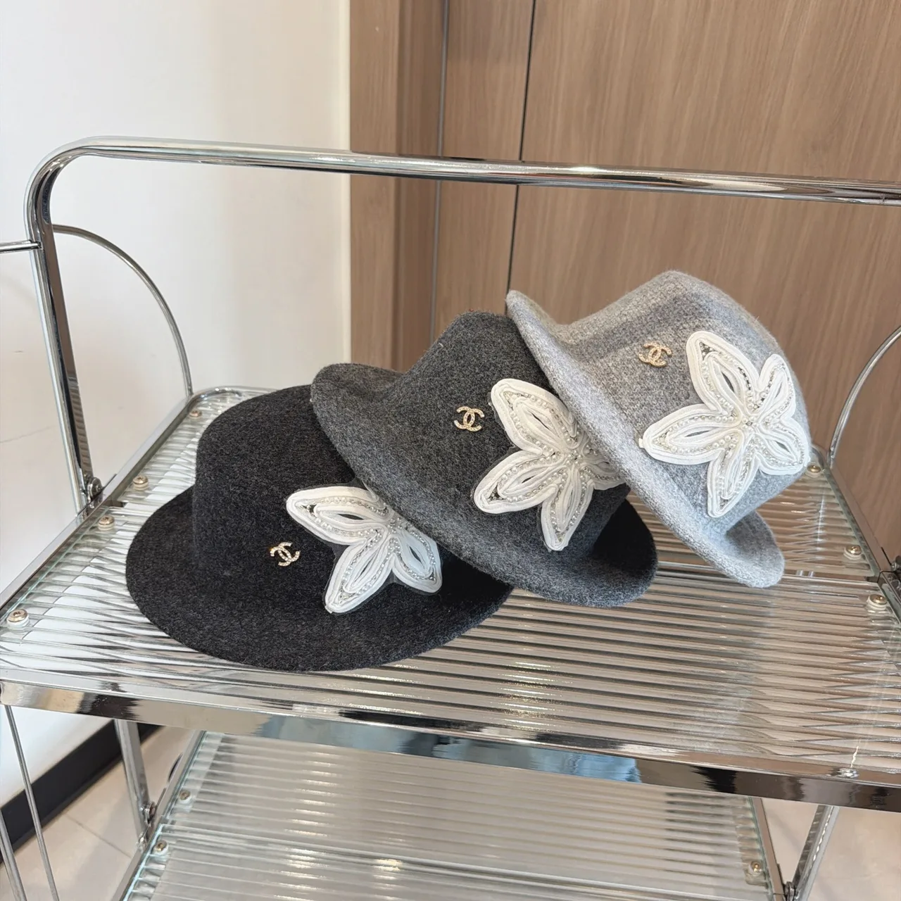 Chanel Flower knit bucket hat in Brown & Grey & Black & Cream & Red · view 8