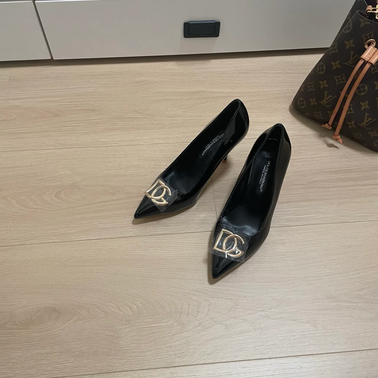 Dolce & Gabbana Sheepskin Patent Leather DG Pointed Heel Pumps in Black · view 4
