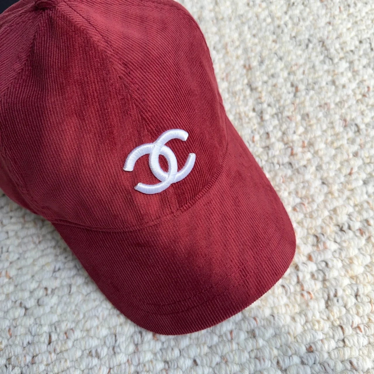 Chanel Baseball Cap in Burgundy · view 7
