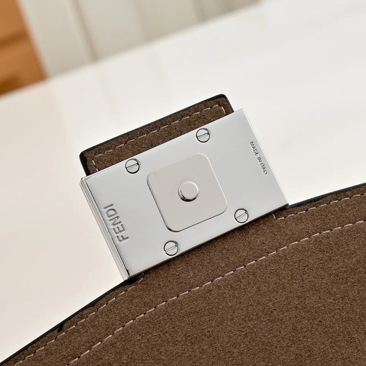 Fendi Clutch in Black · view 6