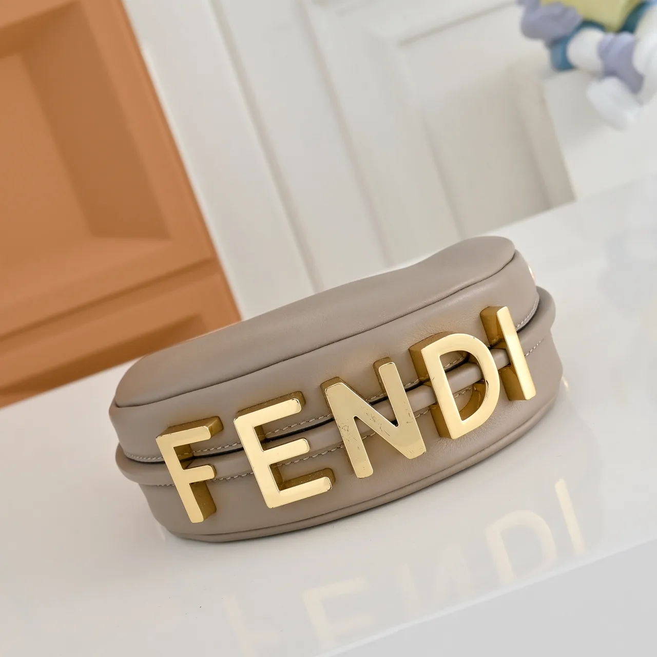 Fendi Hobo Bag in Grey · view 4