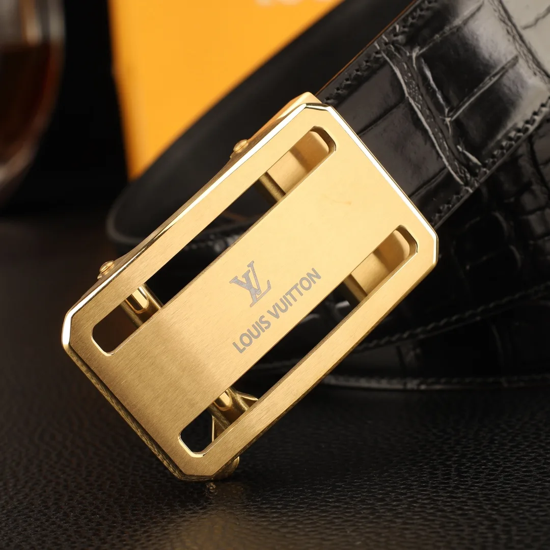 Louis Vuitton Automatic Belt in Black · view 7