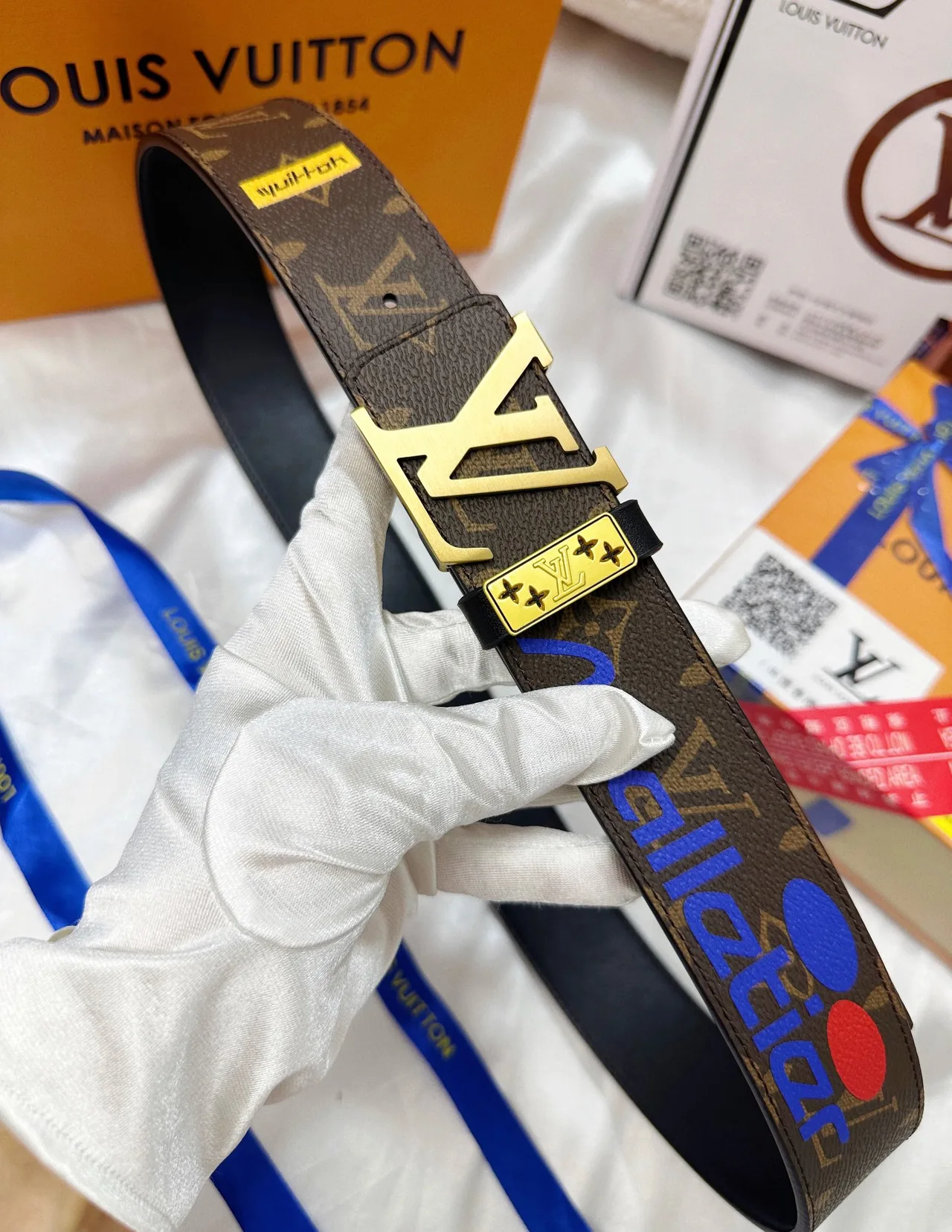 Louis Vuitton Cowhide Smooth Belt in Brown · view 7