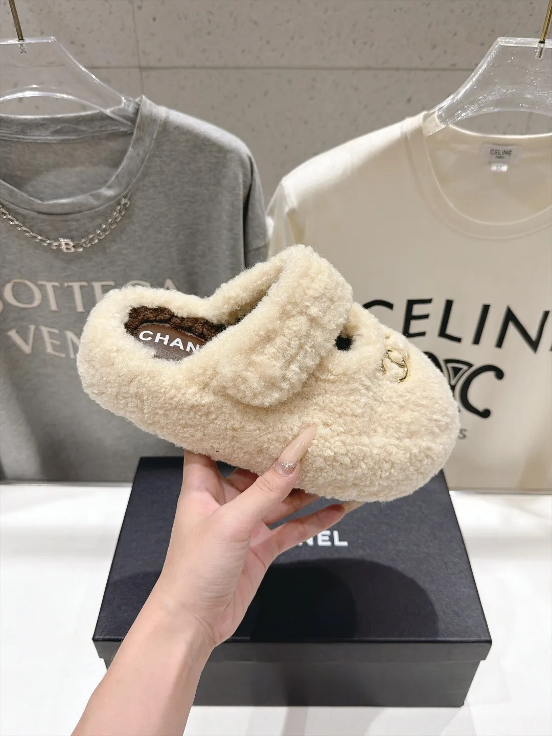 Chanel Smooth Slippers in Cream · view 5