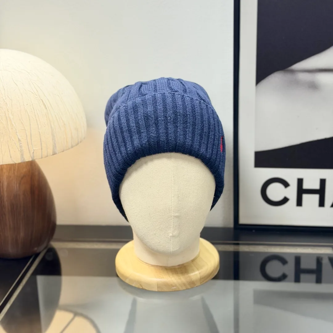 Ralph Lauren Cable-Knit Beanie in Blue & Grey & White · view 3