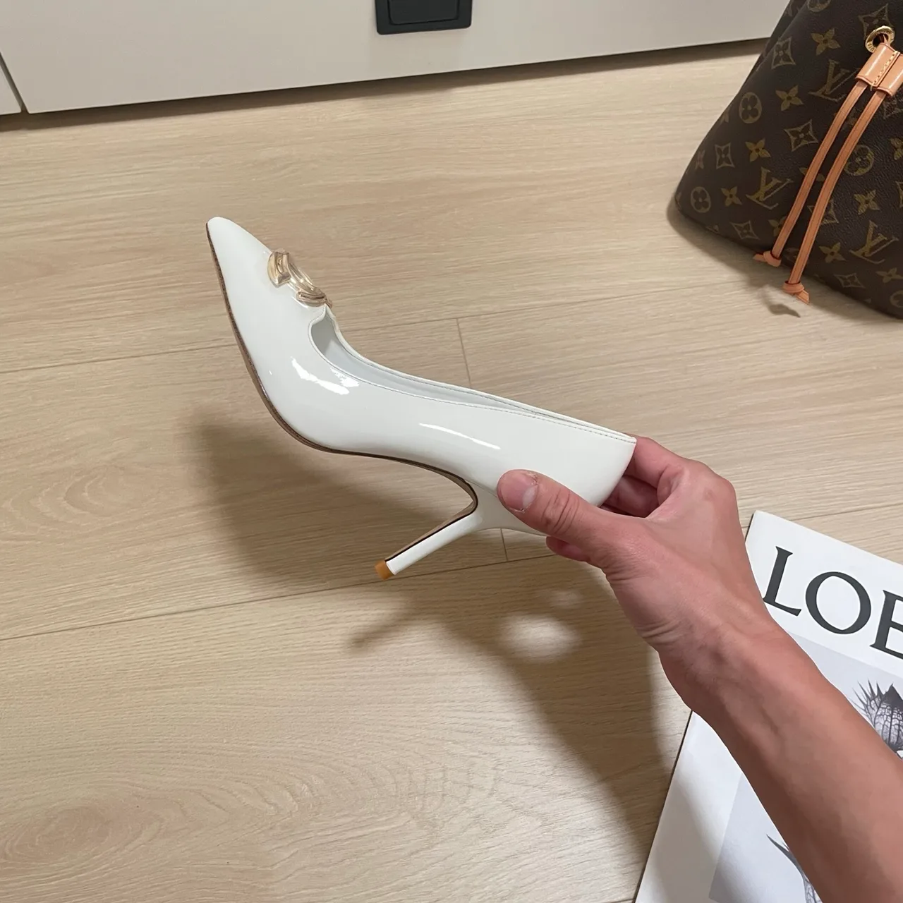 Dolce & Gabbana Sheepskin Patent Leather Glossy Pointed-Toe DG Pointed Heel Pumps in White · view 8