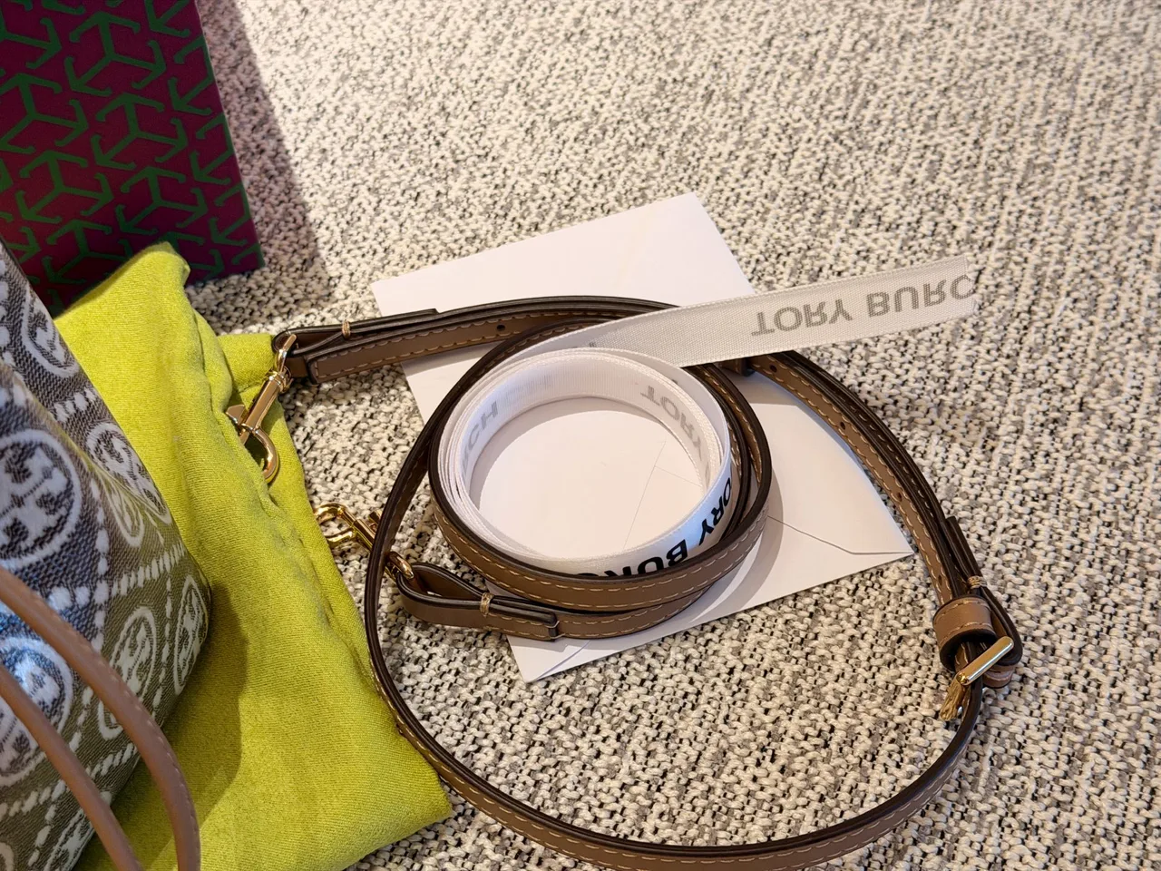 Tory Burch Smooth Patterned Bucket Bag in Grey · view 4
