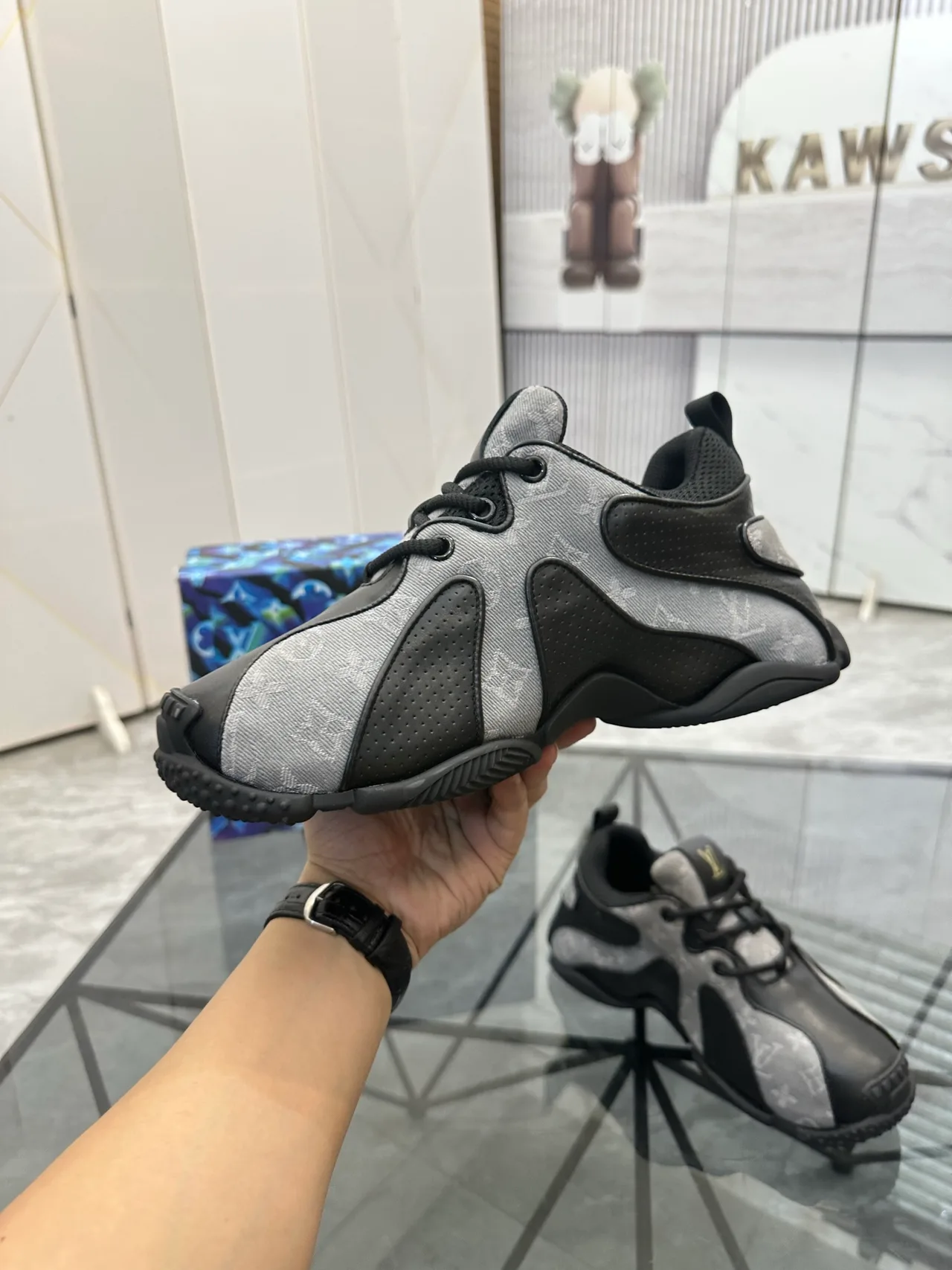 Louis Vuitton Cowhide Smooth Sneakers in Black · view 6