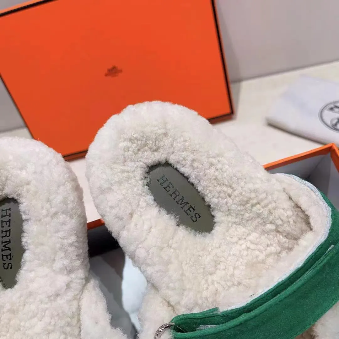 Hermes Sheepskin Chypre Shearling Slides in Green · view 8