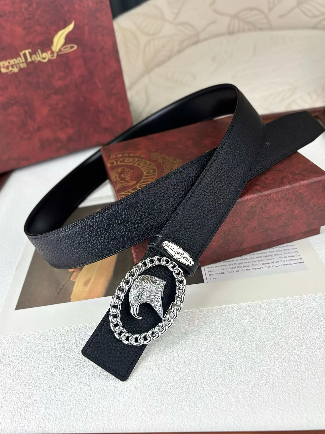 GALLDESERIA Eagle Buckle Belt in Black · view 7