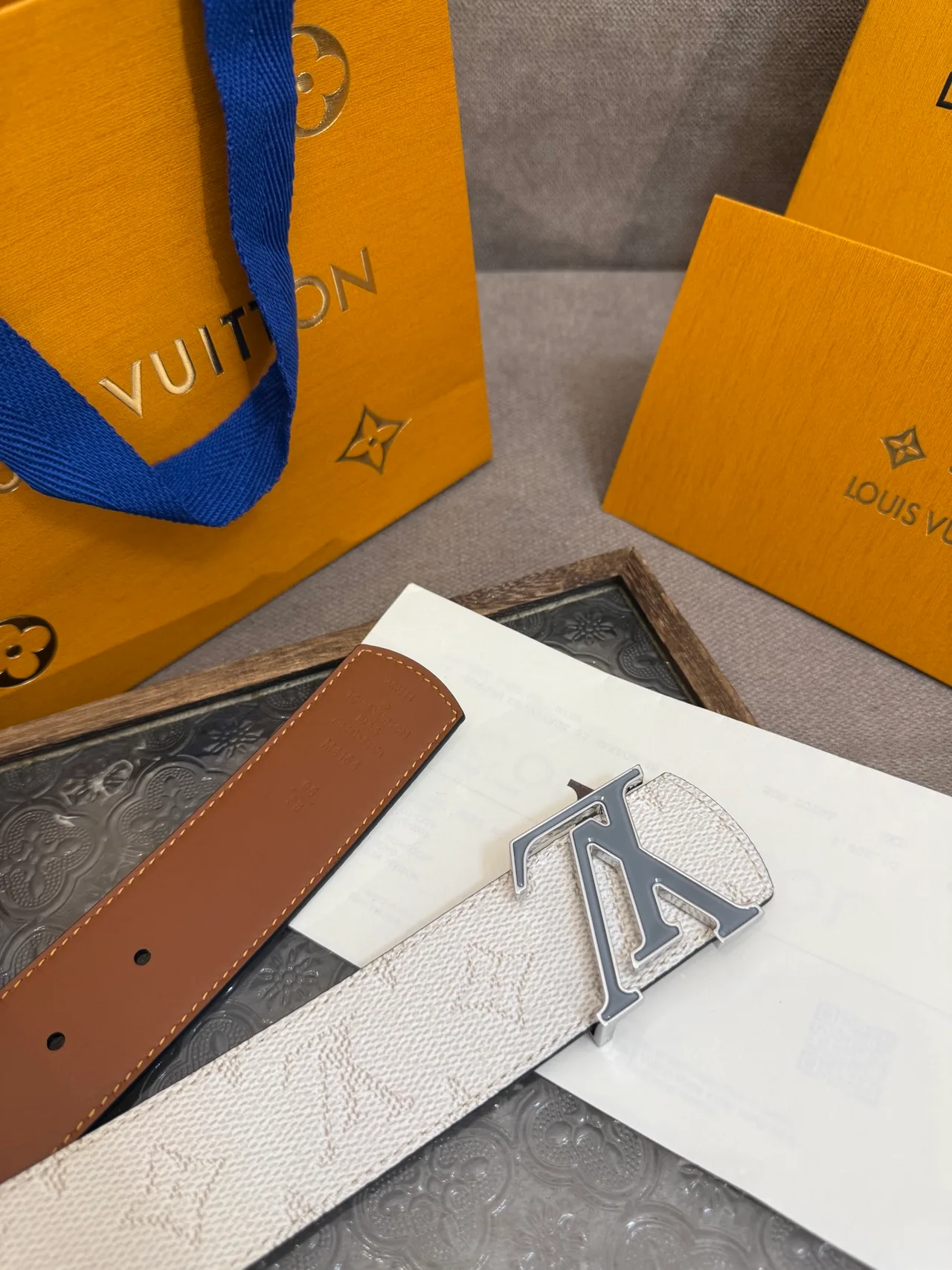 Louis Vuitton Leather Belt in White · view 6